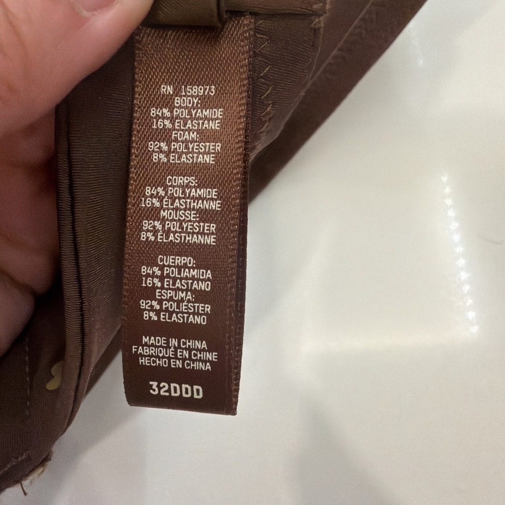 SKIMS Wireless Form Push-Up Plunge Bra in the Cocoa Brown 32DDD NEW! - Picture 5 of 5